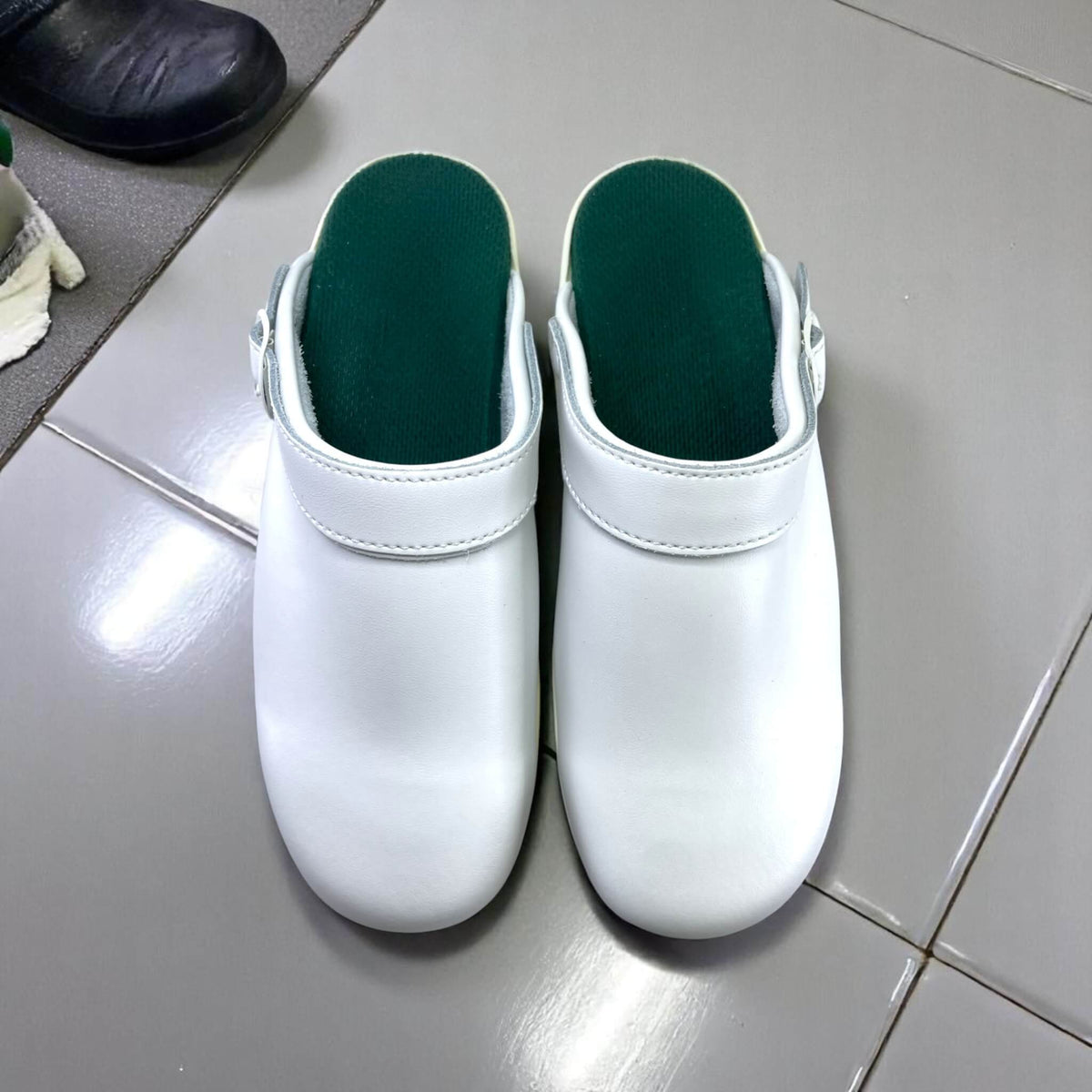Arbeitsclogs Pro white