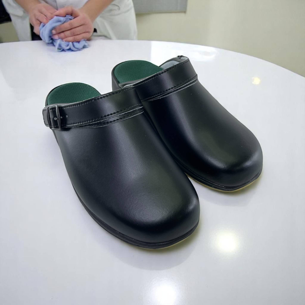 Arbeitsclogs Pro black
