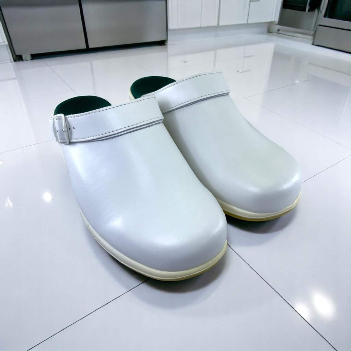 Arbeitsclogs Pro white