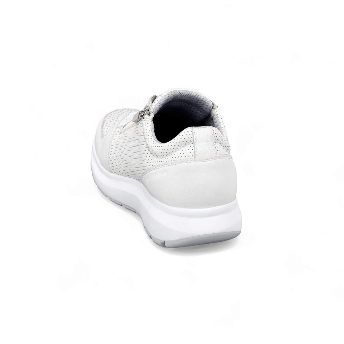 JY556A_Oliver_white_d